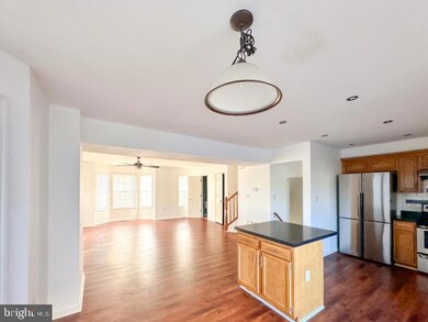 125 N Marshall St, Ranson, WV 25438 - photo 5