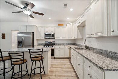 Neutral Granite Countertops