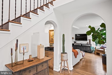 5502 N Charles St, Baltimore, MD 21210 - photo 4