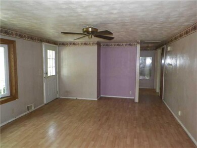 245 N Charles St, Portland, IN 47371 - photo 4
