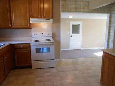 1401 Elreno St, Elkhart, IN 46516 - photo 4