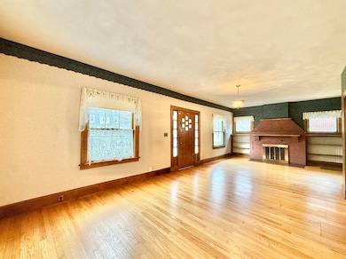 647 Milwaukee Rd, Beloit, WI 53511 - photo 4