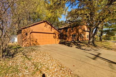 501 Riverside Ave N, Sartell, MN 56377 - photo 2