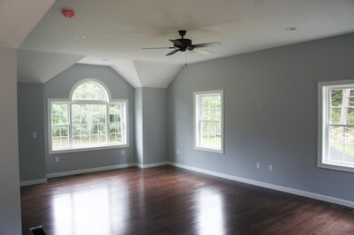 480 Colburn Ave, Dracut, MA 01826 - photo 2