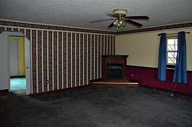 522 E Madison St, Franklin, KY 42134 - photo 2