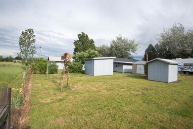 6681 Domino Rd, Central Point, OR 97502 - photo 7