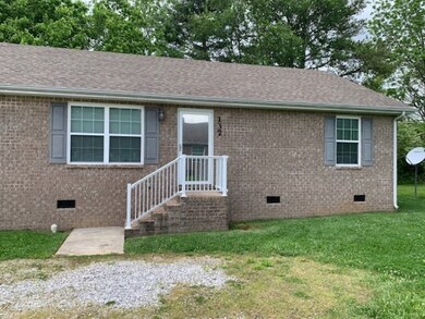 137 Hunt St, Manchester, TN 37355 - photo 2