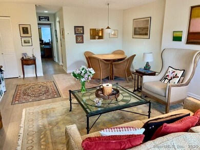 350 Grovers Ave unit 1C, Bridgeport, CT 06605 - photo 4