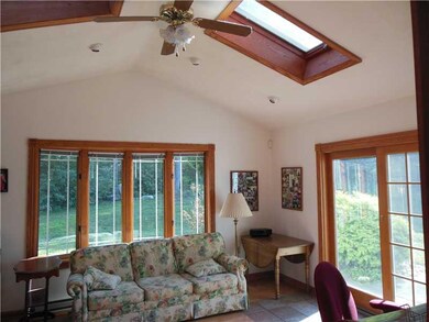 1090 Mansfield Ave, Indiana, PA 15701 - photo 3