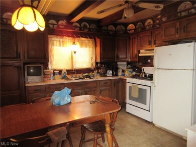 1723 E 29th St, Ashtabula, OH 44004 - photo 3