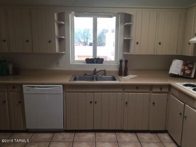 5220 E Holmes St, Tucson, AZ 85711 - photo 5