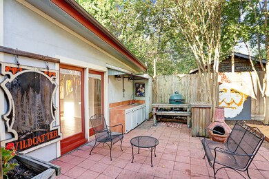 1106 Walton St, Houston, TX 77009 - photo 4