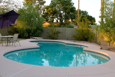 Refreshing pool