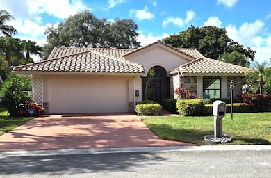 4690 Catamaran Cir, Boynton Beach, FL 33436 - photo 2