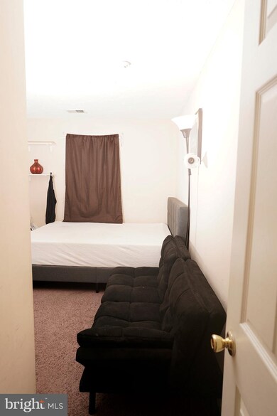 6001 64th Ave, Riverdale, MD 20737 - photo 7