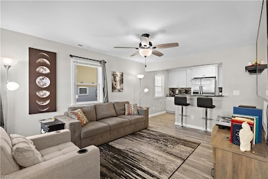 3513 Bertha St, Norfolk, VA 23513 - photo 4