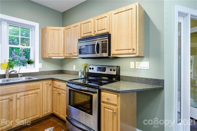 Ample Cabinet and Counter Space