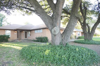 6560 Ascot Ln, Dallas, TX 75214 - photo 2