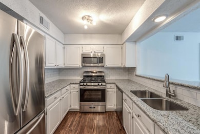 3415 Vega St, Houston, TX 77088 - photo 3