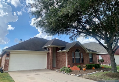 Great curb appeal with easy access in and out of the neighborhood