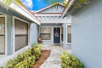 004-6842TouchstoneCir-WestPalmBeach-FL-s