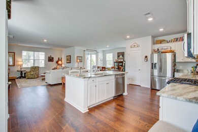 Open Floorplan!