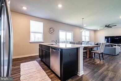 205 Ruthies Way, Schwenksville, PA 19473 - photo 6