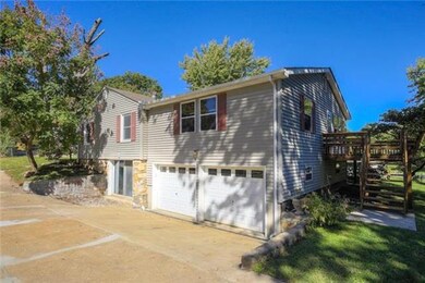 5507 Cody St, Shawnee, KS 66203 - photo 3