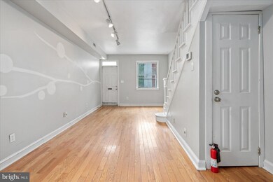 2101 Moyer St, Baltimore, MD 21231 - photo 7