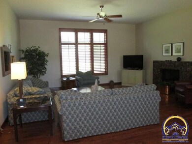 3701 SW Woodglen St, Topeka, KS 66610 - photo 2