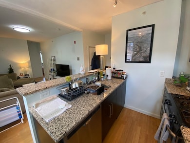 35 N Margin St unit 7, Boston, MA 02113 - photo 5