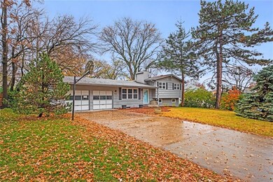 7413 Larsen Ln, Shawnee, KS 66203 - photo 2