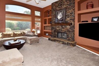 Spacious Family Rm