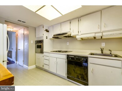 36 Rockland Dr, Willingboro, NJ 08046 - photo 7