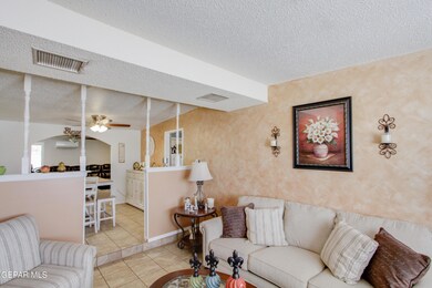 292 Yolanda Dr, El Paso, TX 79915 - photo 4