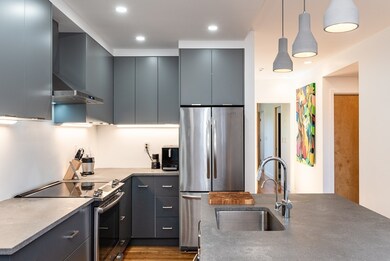 476 Shawmut Ave unit 6, Boston, MA 02118 - photo 3