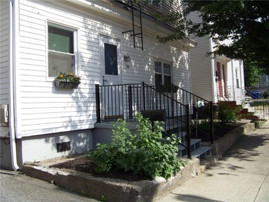 154 Newell Ave, Pawtucket, RI 02860 - photo 4