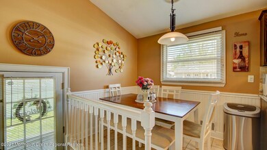15 Annapolis Dr, Hazlet, NJ 07730 - photo 6