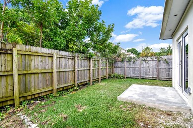 2460 Taylor St, Hollywood, FL 33020 - photo 6