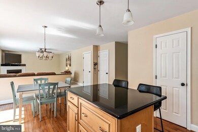 3135 Queensberry Dr, Huntingtown, MD 20639 - photo 6