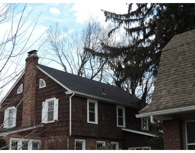 7 Neptune Ave, West Springfield, MA 01089 - photo 4