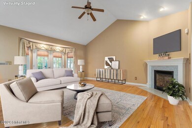watermark_Property_771B_24_EVERSON_-2_04