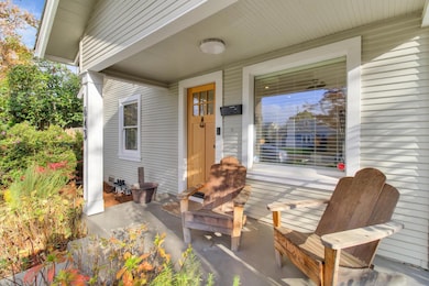 643 44th St, Sacramento, CA 95819 - photo 3