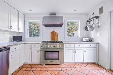 102 East St, Hingham, MA 02043 - photo 7