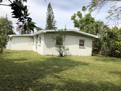 557 S Orlando Ave, Cocoa Beach, FL 32931 - photo 3