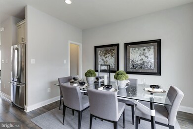 8412 Kendall Ct, Laurel, MD 20724 - photo 4