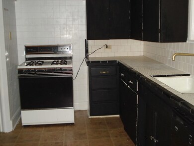 1900 Avenue M, Bay City, TX 77414 - photo 5