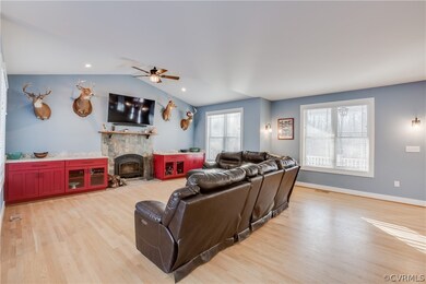 8611 Brentwood Ridge Dr, Spotsylvania, VA 22553 - photo 6