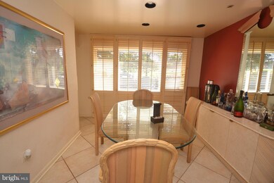 12045 Gores Mill Rd, Reisterstown, MD 21136 - photo 4