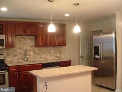 1130 Halstead Rd, Parkville, MD 21234 - photo 4